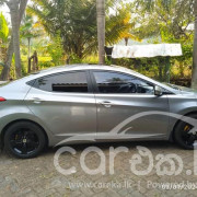 HYUNDAI ELANTRA 2011