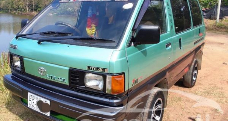 TOYOTA LITEACE 1988