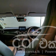 MERCEDES BENZ CLA180 2017