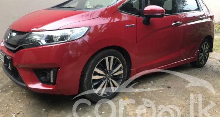 HONDA FIT GP5 2014