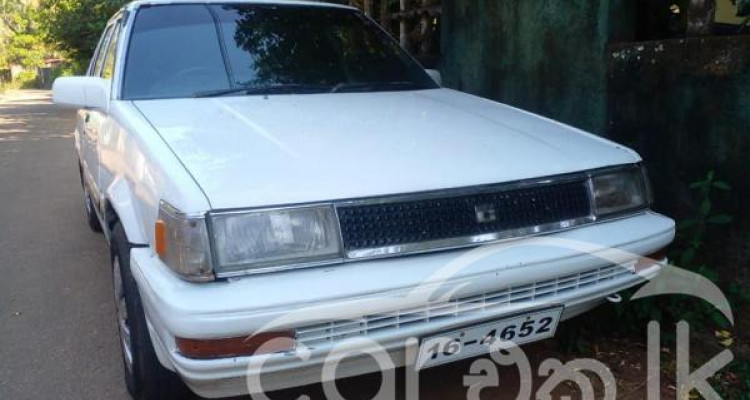 TOYOTA COROLLA AE81 1986