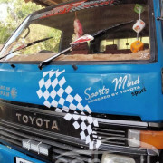 TOYOTA HIACE 1978