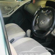 TOYOTA VITZ 2008