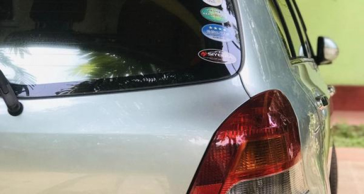 TOYOTA VITZ 2008