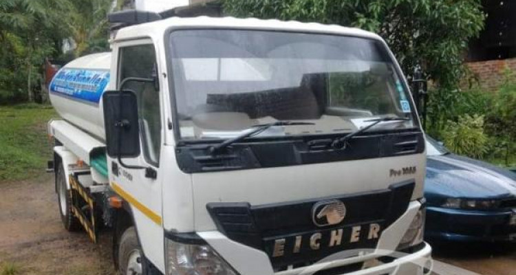 EICHER PRO 1055 2016