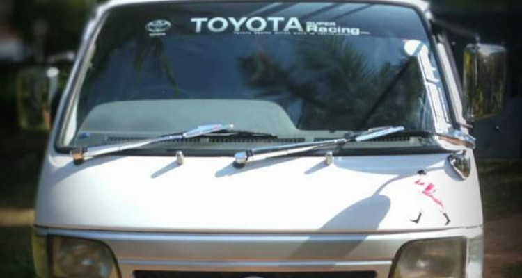 TOYOTA DOLPHIN LH113 1992