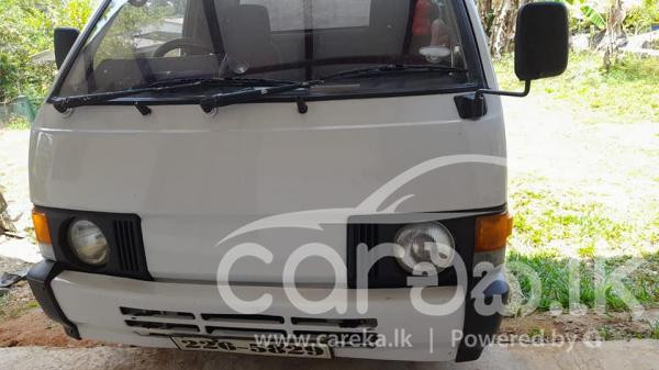 NISSAN VANETTE 1992