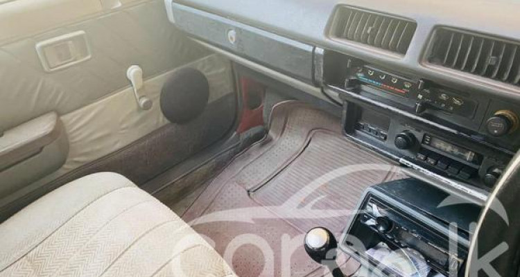 NISSAN SUNNY HB11 1985