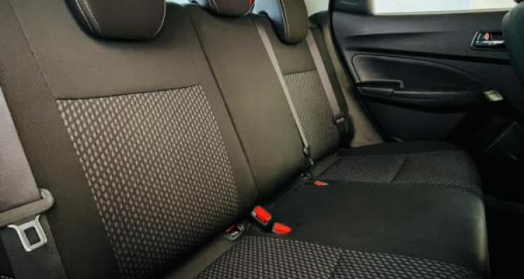 SUZUKI SWIFT RS 2017