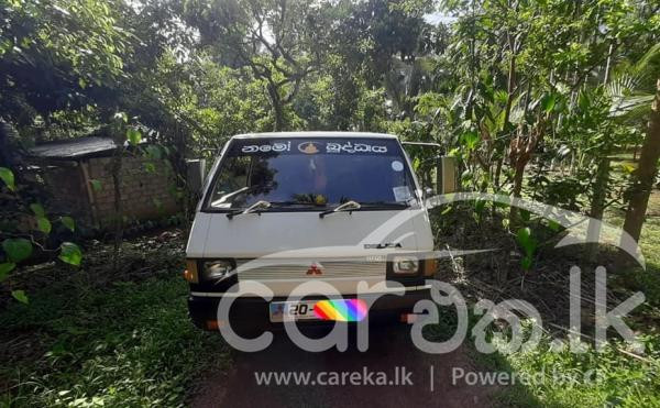 MITSUBISHI DELICA L300 1985