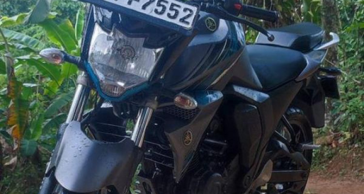 YAMAHA FZ S 2017