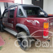 NISSAN D21 1989