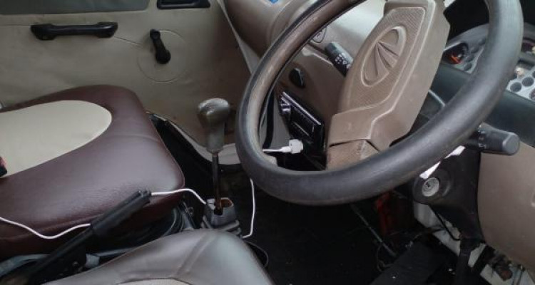 MAHINDRA MAXXIMO 2014