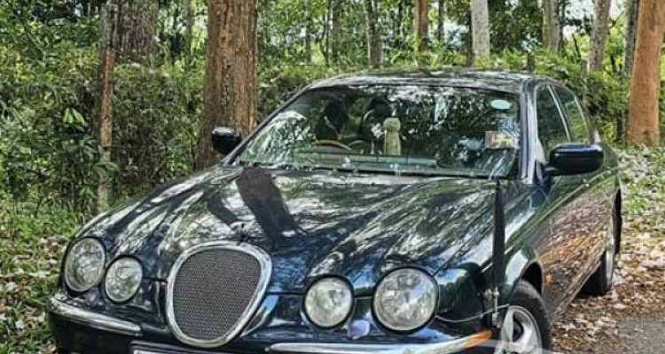 JAGUAR S TYPE 1999