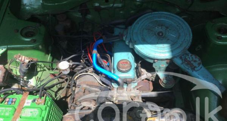 NISSAN SUNNY B211 1976