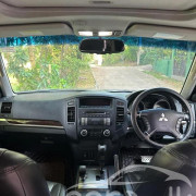 MITSUBISHI MONTERO V6 2010