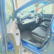 HONDA FREED 2013