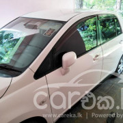 NISSAN TIIDA 2007