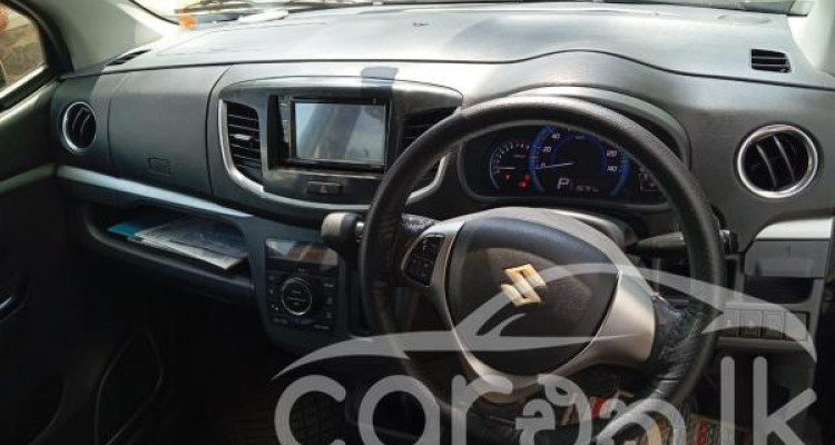 SUZUKI WAGON R 2016