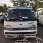 NISSAN CARAVAN 1993