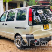 TOYOTA NOAH CR42 2004