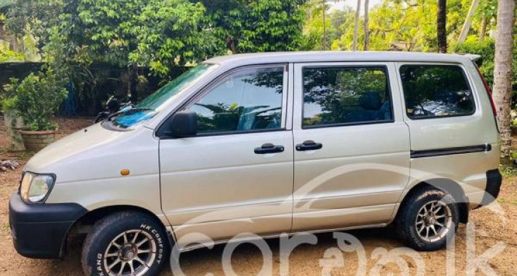 TOYOTA NOAH CR42 2004
