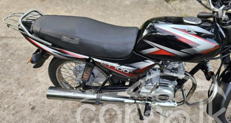 BAJAJ CT100 2010