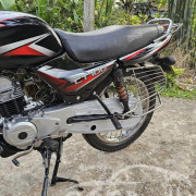 BAJAJ CT100 2010