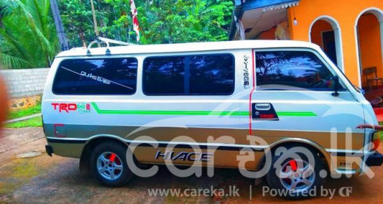 TOYOTA HIACE 1986