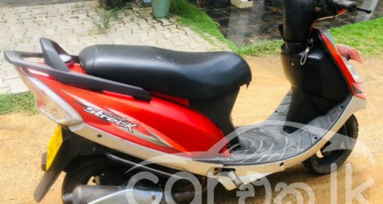 TVS SCOOTY STREAK 2011