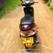 TVS SCOOTY STREAK 2011
