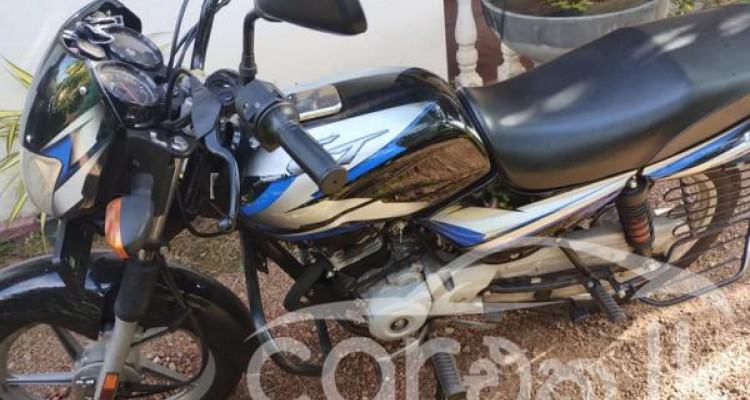 BAJAJ CT100 2022
