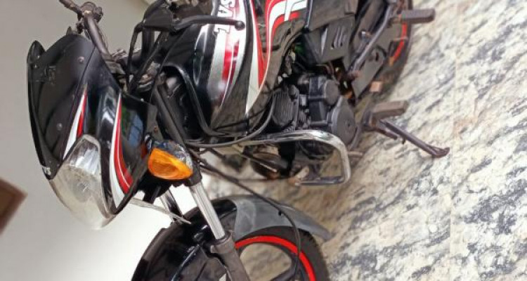 TVS METRO 2013