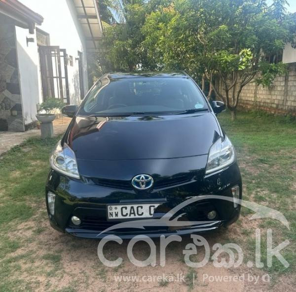 TOYOTA PRIUS 2013