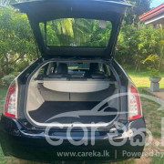 TOYOTA PRIUS 2013