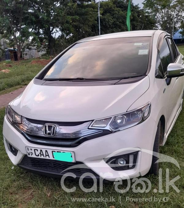 HONDA FIT GP5 2013