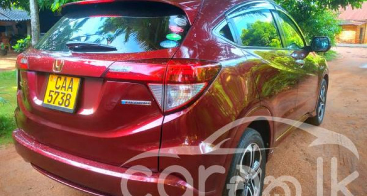 HONDA VEZEL 2014