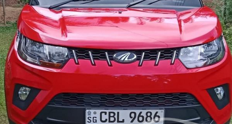 MAHINDRA KUV100 2021