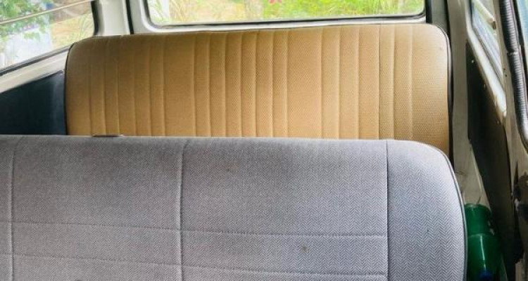 MITSUBISHI DELICA 1978