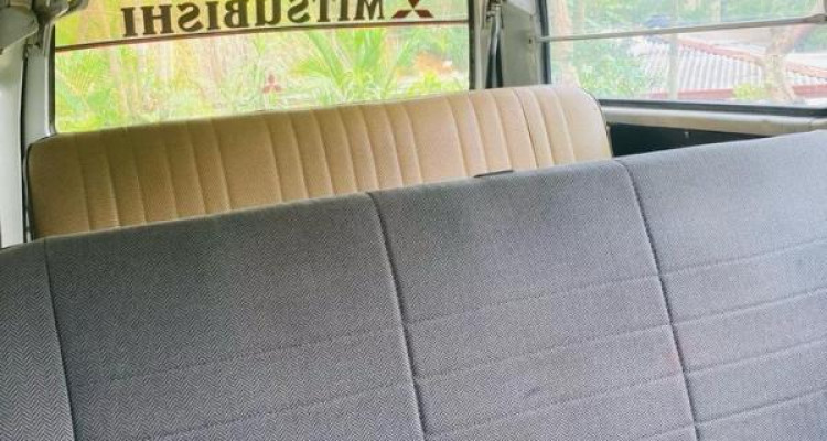 MITSUBISHI DELICA 1978