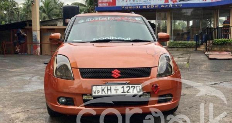 SUZUKI SWIFT 2004