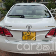 TOYOTA PREMIO 2016