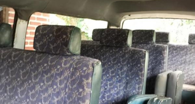 TOYOTA HIACE LH40 1981