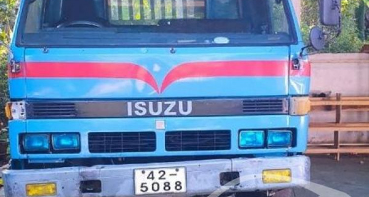 ISUZU NPR 1996