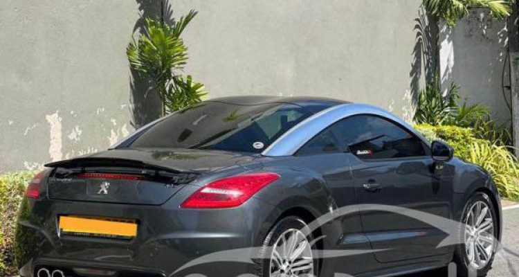 PEUGEOT RCZ 2013