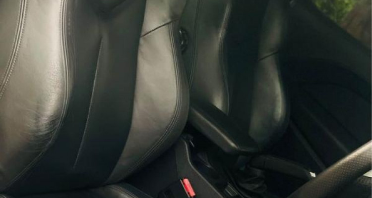 PEUGEOT RCZ 2013