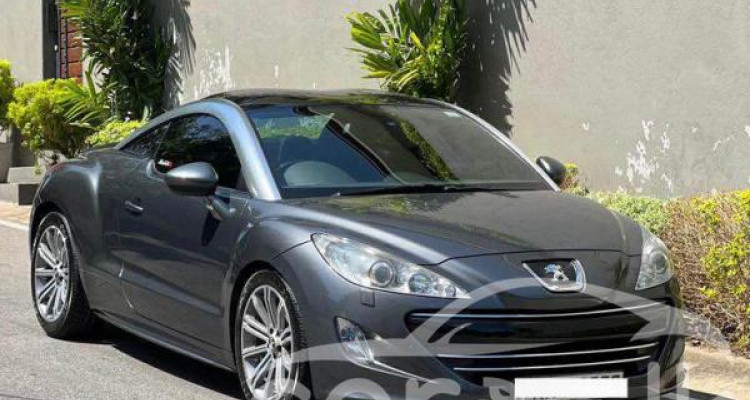 PEUGEOT RCZ 2013