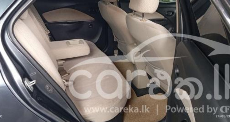 TOYOTA YARIS 2007