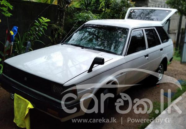 TOYOTA COROLLA DX WAGON KE72 1986