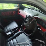 MAZDA FAMILIA 323 1990